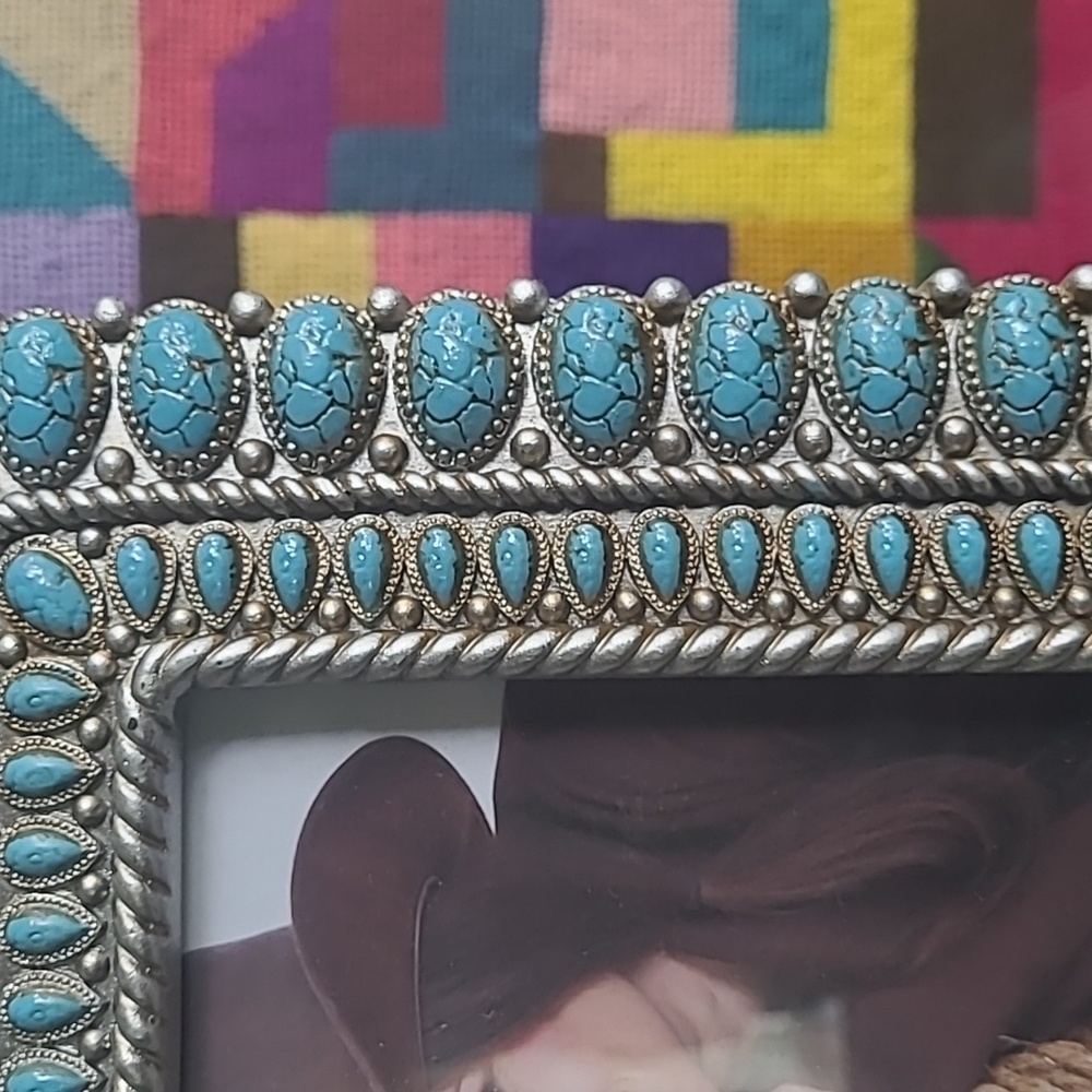 NWT SOUTHWESTERN TURQUOISE AND SILVER PICTURE FRAME - Picture 4 of 5